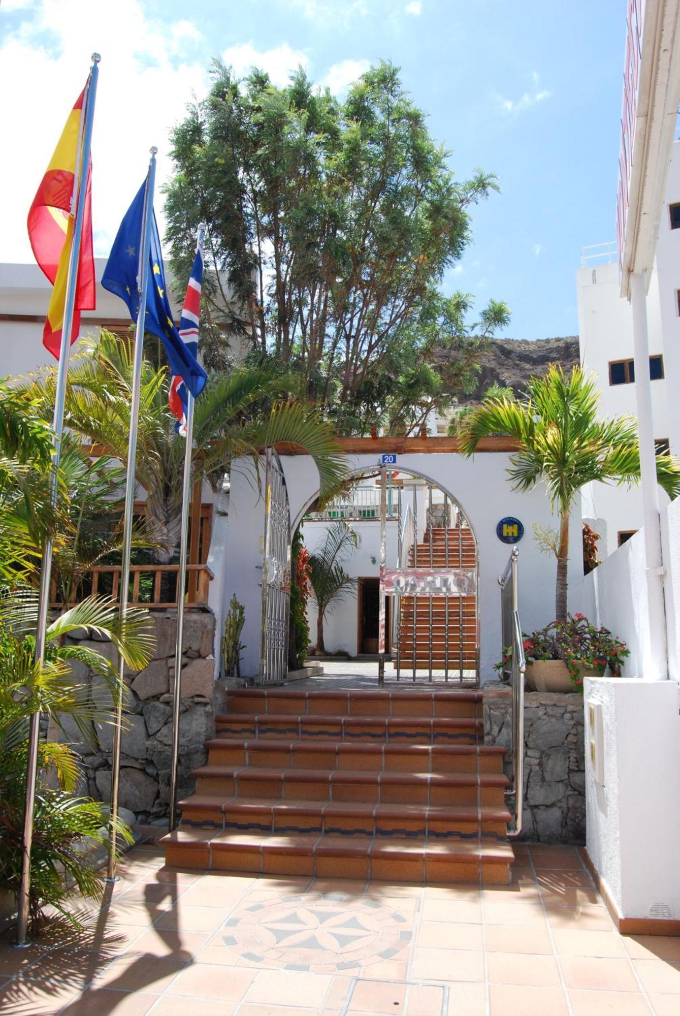 Apartamentos Montecarlo Puerto Rico  Ngoại thất bức ảnh