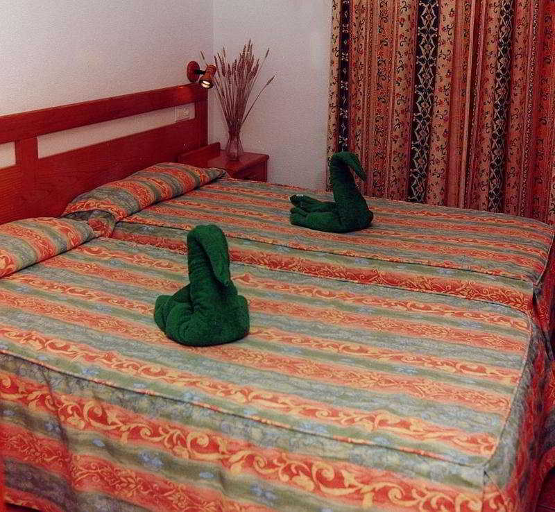 Apartamentos Montecarlo Puerto Rico  Ngoại thất bức ảnh