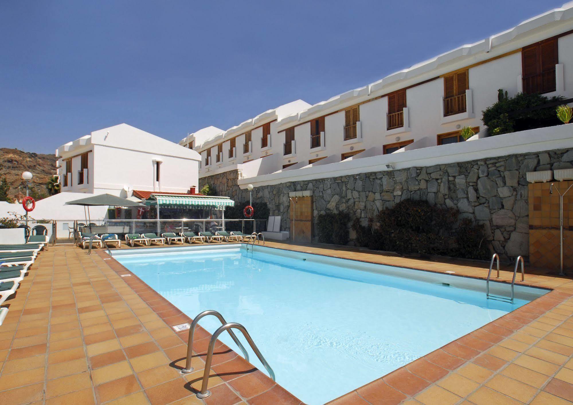 Apartamentos Montecarlo Puerto Rico  Ngoại thất bức ảnh